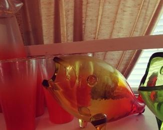 Vintage & MCM Art Glass / Fish 