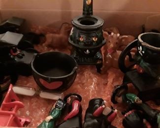 Amish Miniatures Cast Iron
