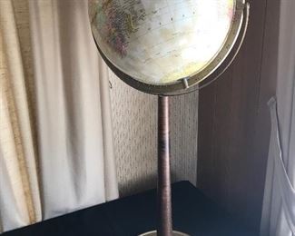 Crams floor globe