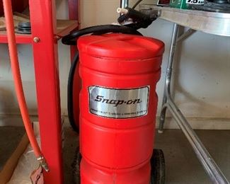 SNAP-ON Abrasive Blast Cleaning & Finishing System