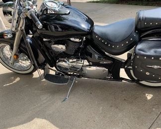 2007 Suzuki Boulevard 800cc Fuel Injected Motorcycle - 14,370 Miles
