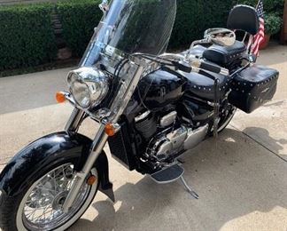 2007 Suzuki Boulevard 800cc Fuel Injected Motorcycle - 14,370 Miles