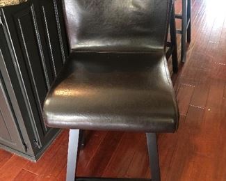 8 very nice leather bar height bar stools