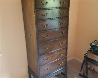 Henredon chest slim with charming subtle oriental carving 