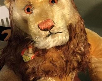 Steiff lion