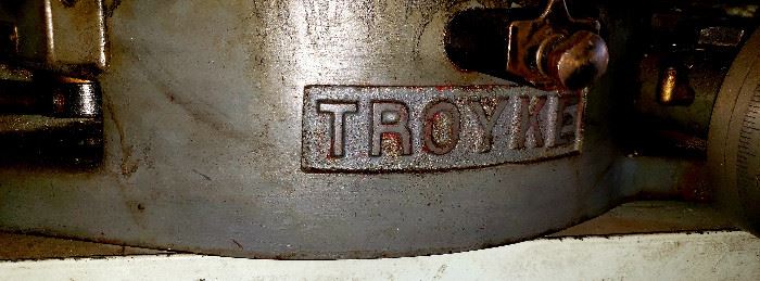 Troyke 18" Vertical Rotary Table
Model T-18