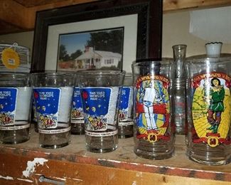 1982 Worlds Fair Glasses and Wizard of Oz Glasses