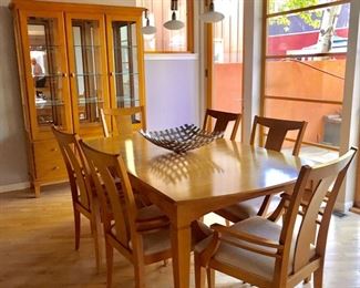 Ethan Allen Table + 6 Chairs