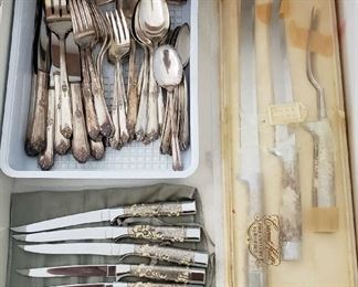 Onida Flatware & Carver Hall 3 Pc Carving Set w/ Matching Steak Knives