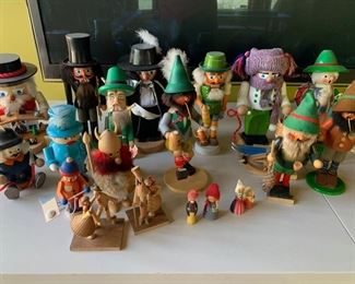 Many German nutcrackers and smokers