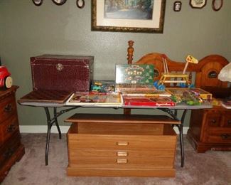 BLANKET CHEST, GAMES, HEADBOARD, NIGHT STAND