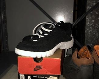 Nike woman's sneakers. Still have tags. Size 8.
