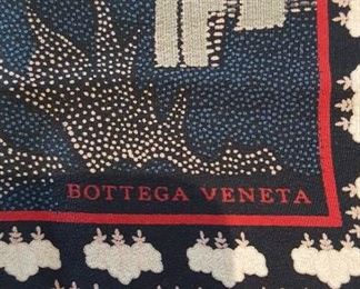 Bottega Venetti scarf resized