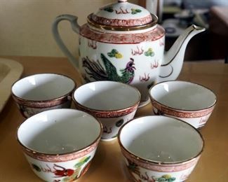 Hand Painted Porcelain Tea Set With 5 Cups And Pitcher