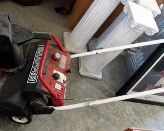 Snapper Snow Blower Gas Powered, 2 Cycle Model 3201 38' X 24" X 18"