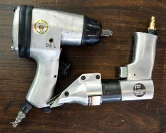 Central Pneumatic Pistol Grip Air Sheer Mode 98580 And Omaha Pneumatic 1/2" Square Drive Impact Wrench