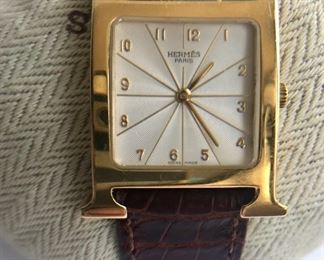 HERMES HEUR H Hour Yellow Gold Watch HH1.585 Watch 18K Yellow Gold Silver Dial