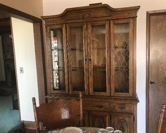 Hutch. China hutch. Wood.