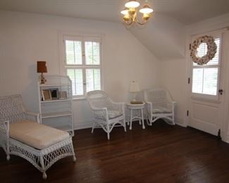 Antique white wicker furniture that is all in very good condition.  