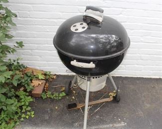 Weber kettle.