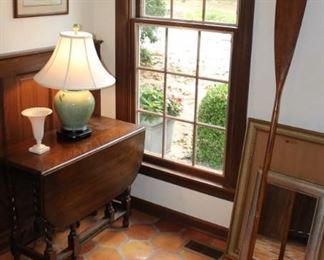 Gate leg table with barley twist legs.   