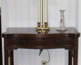 Very nice game table.  