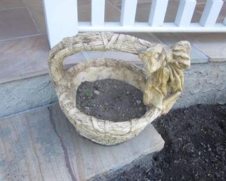  OUTDOOR PLANTERS AND STATUARY