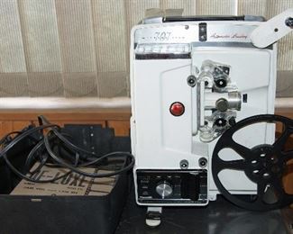 1960s 8mm Film Projector, working (also Screen, Table and Camera)