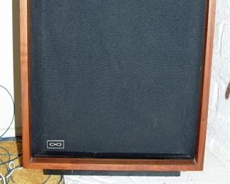 Infinity 2000-II Hi-Fi Speakers (pair, rebuilt, working)