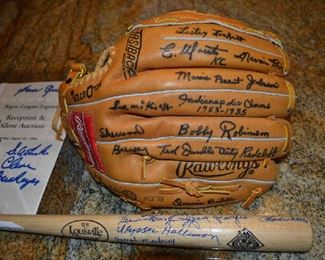 A MUSEUM COLLECTION.  ALL DECEASED PLAYERS WHO MADE BASEBALL HALL OF FAME HISTORY.