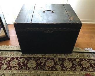 Old English trunk