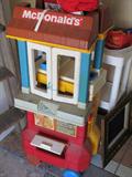 Mcdonalds set- tons of accessories