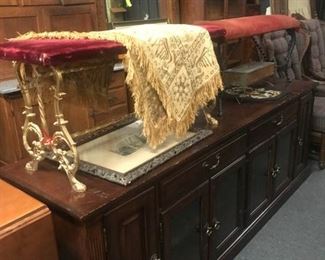 Large Chest / Ornate Radio Bench 