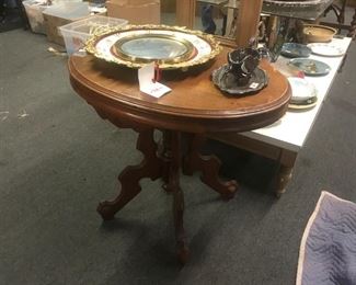 Eastlake Lamp Table