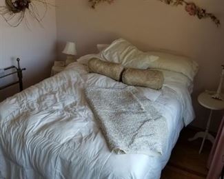 Queen Size Bed