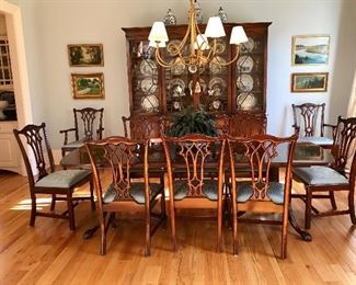 Dining Table with 10 Chippendale Style Chairs
