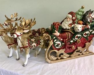 Fitz & Floyd Centerpiece Christmas Cookie Jar with 4 Reindeer