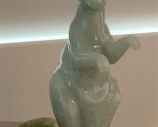 4in Burma Jadeite Kangaroo	 	
