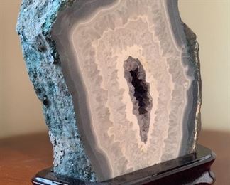 10in Grey Agate Geode Slice	 	
