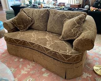 Ethan Allen Loveseat Sofa	37x77x42	HxWxD
