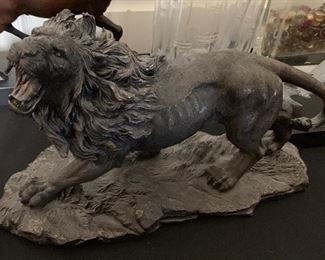 As-Is Resin Lion	 	
