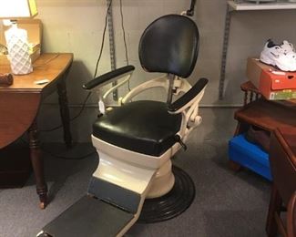 Dental/Barber Chair