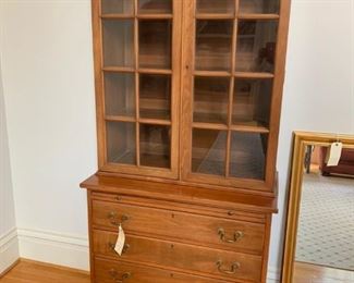 Colony House Briggs Norris China Hutch