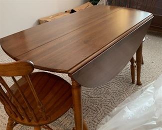 Windsor fiddle back table and chairs. 