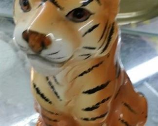 tbs ceramic tiger candlestick holder