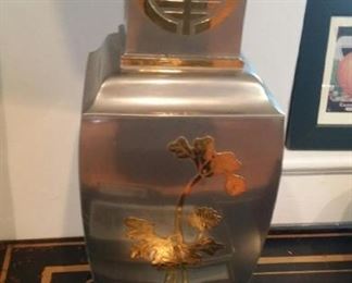 tbs large Chinese lamp