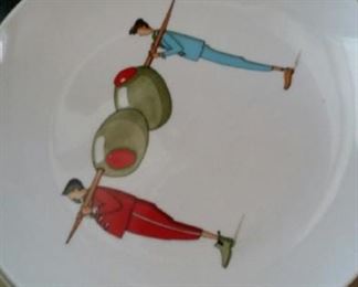 tbs set of 4 cocktail plates
