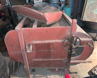 Antique grain/seed seperator