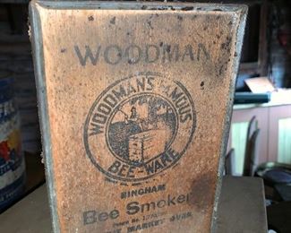 Woodman Bee smoker