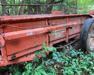 Allis Chalmers manure spreader